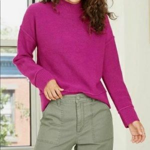 Universal thread sweater
